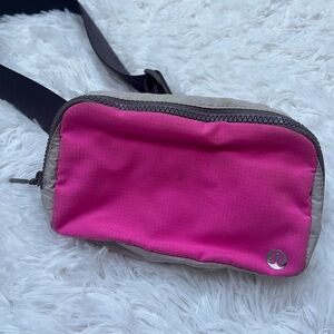 Lululemon Original Everywhere Belt Bag Pow Pink Light Lunar Rock Chrome
